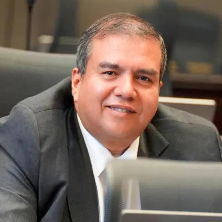 Representante a la Cámara Óscar Ocampo 